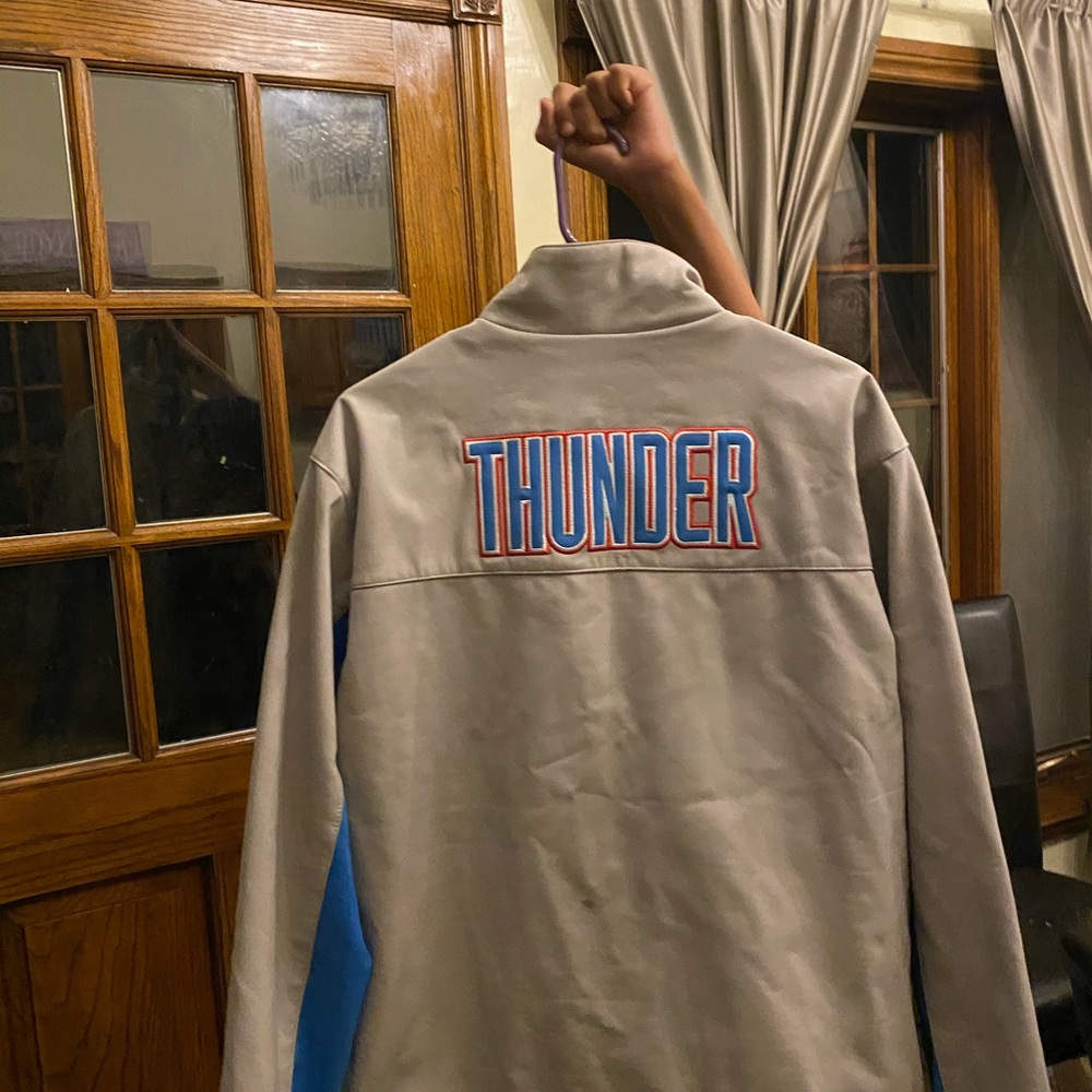 Mans thunder Jacket - Picture 6 of 7